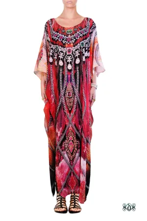 LA FUTURISMO Scarlet Decorative Chains Devarshy Long Embellished Kaftan - 1060B