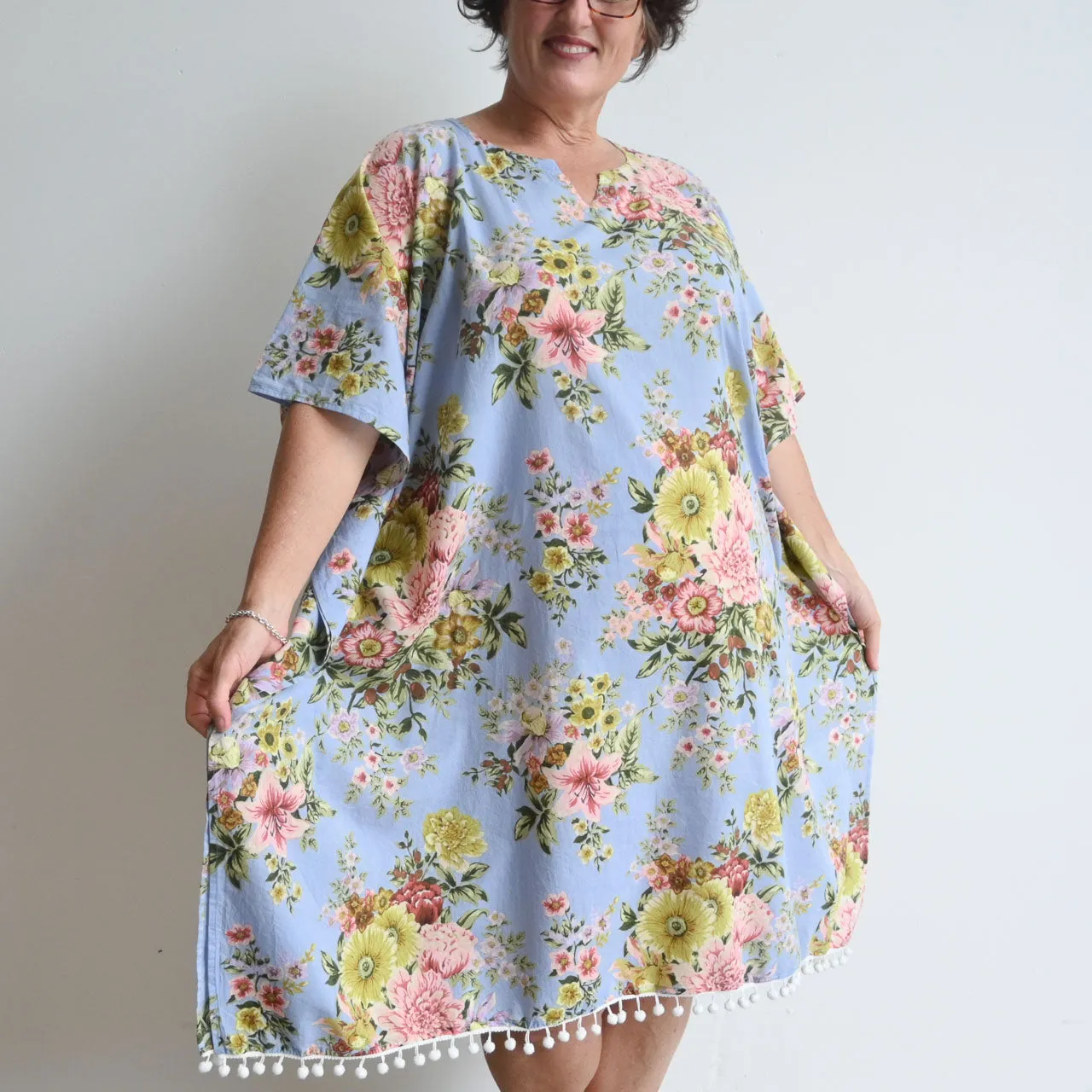 The Beach Kaftan - Silver Vintage Floral