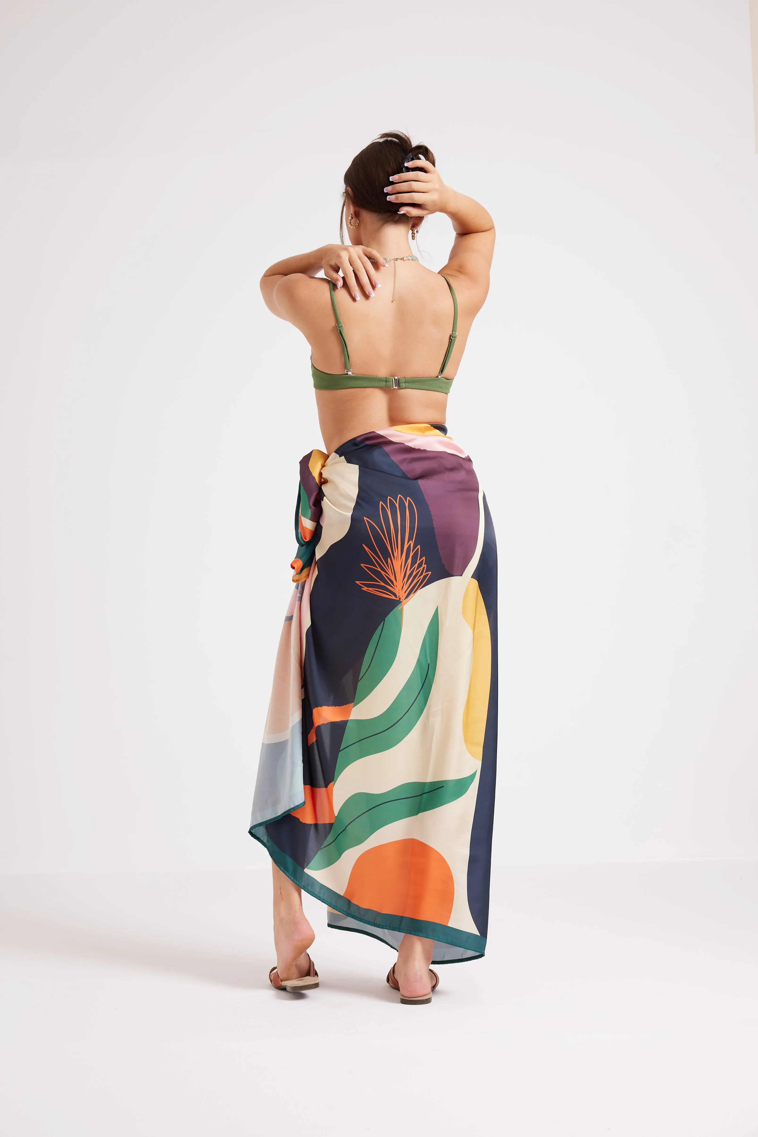 TROPICAL FLORAL COVER UP SARONG